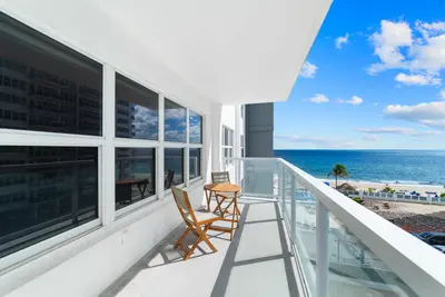 3750 Galt Ocean Drive 505, Fort Lauderdale – sold
