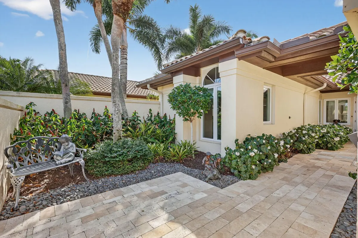 6-web-or-mls-5P1A8233 at 5382 SE Meredith Terrace, Stuart