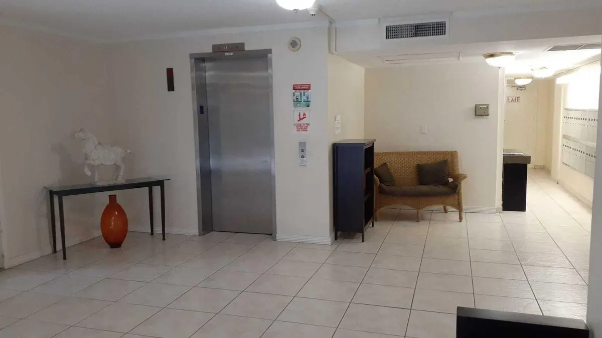 PALM-AIRE ELEVATOR at 2601 S Course Drive 203, Pompano Beach