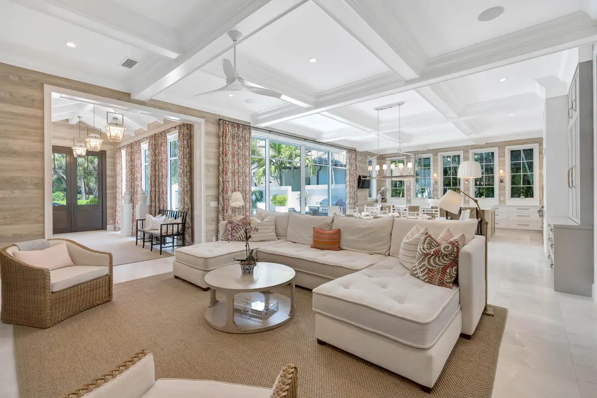 Open Floor Plan at 106 Micco Circle, Jupiter