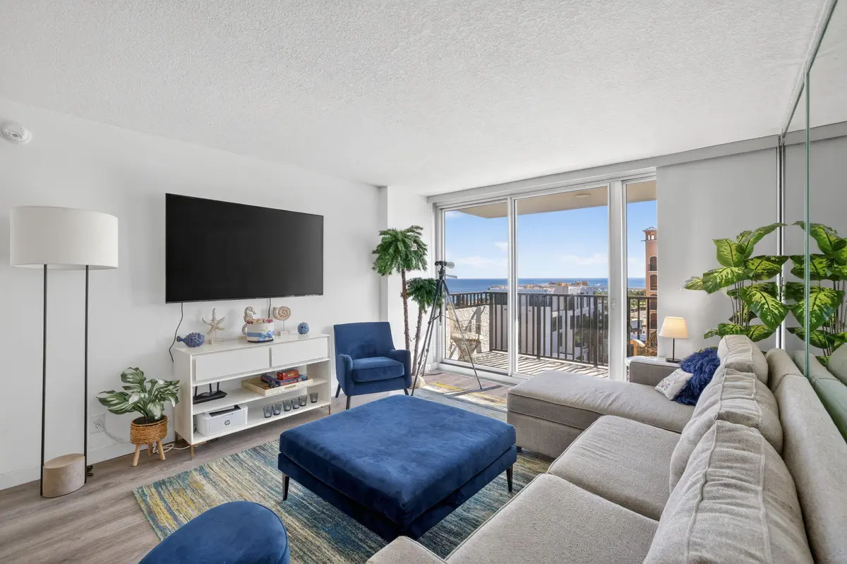819- Silver Thatch- Ocean View at 525 N Ocean Boulevard 819, Pompano Beach