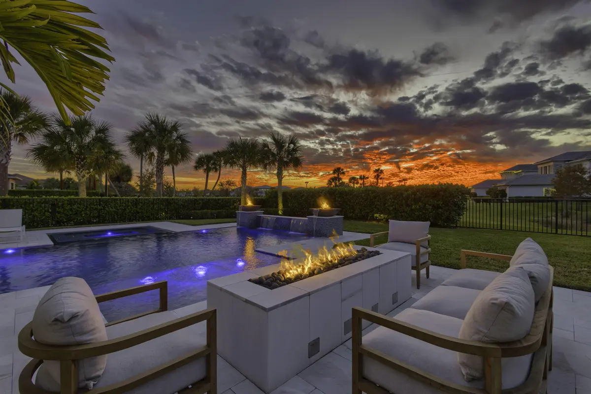Firepit views at 9261 Coral Isles Circle, Palm Beach Gardens