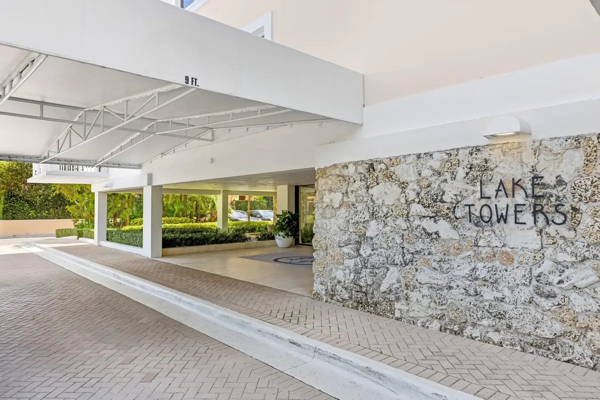 3 Building Exterior 1 at 250 Bradley Place 309, Palm Beach