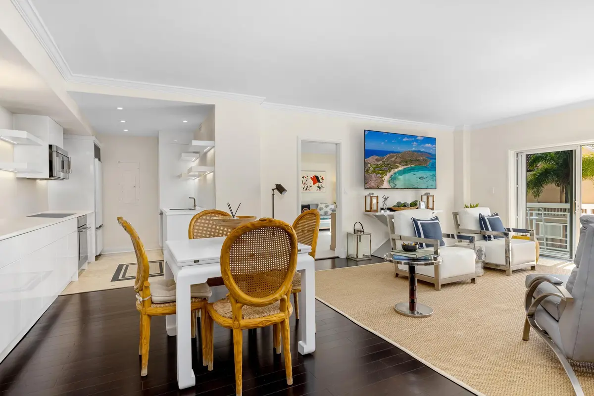 4 Dining 3 at 250 Bradley Place 309, Palm Beach