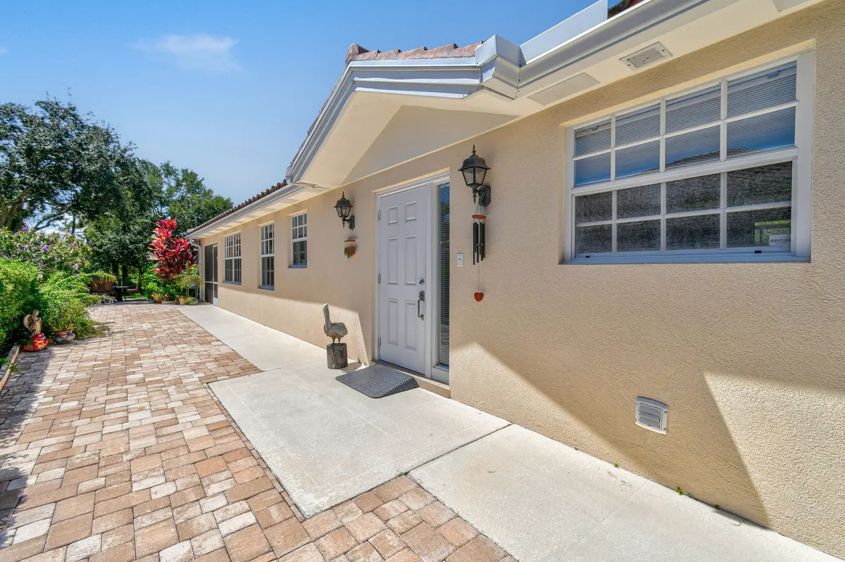 8256SEPaurotisLn(7) at 8256 SE Paurotis Lane, Hobe Sound