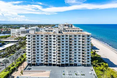 3301 S Ocean Boulevard 201, Highland Beach – sold