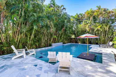 630 NE 15th Place, Boynton Beach – Single Family Residence for rent