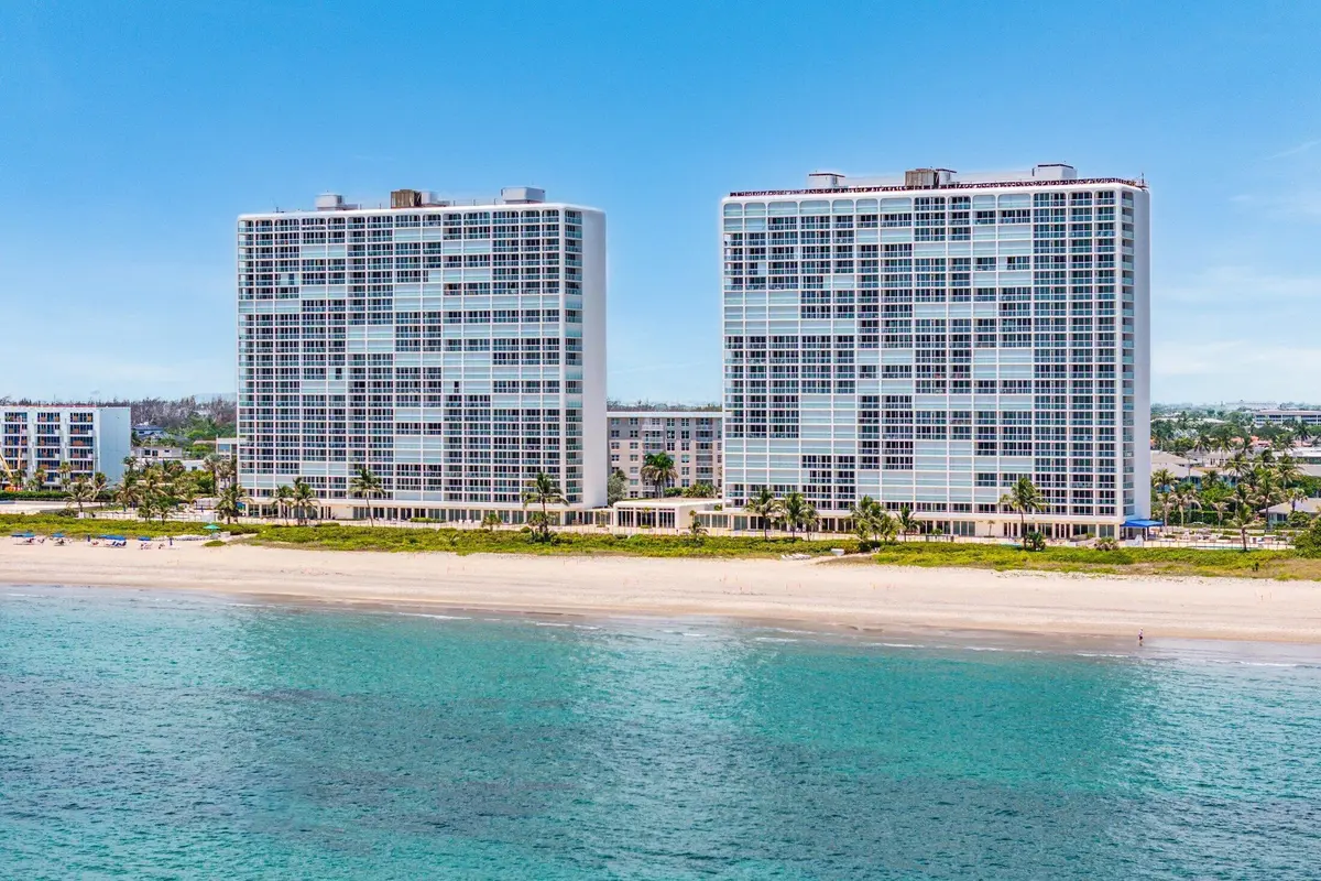 Ocean Towers at 2800 S Ocean Boulevard 11c, Boca Raton