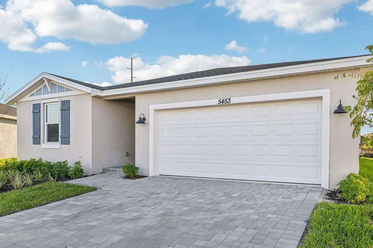 5453 Hampton Park Cir Vero Beach (2) at 5453 Hampton Park Circle, Vero Beach