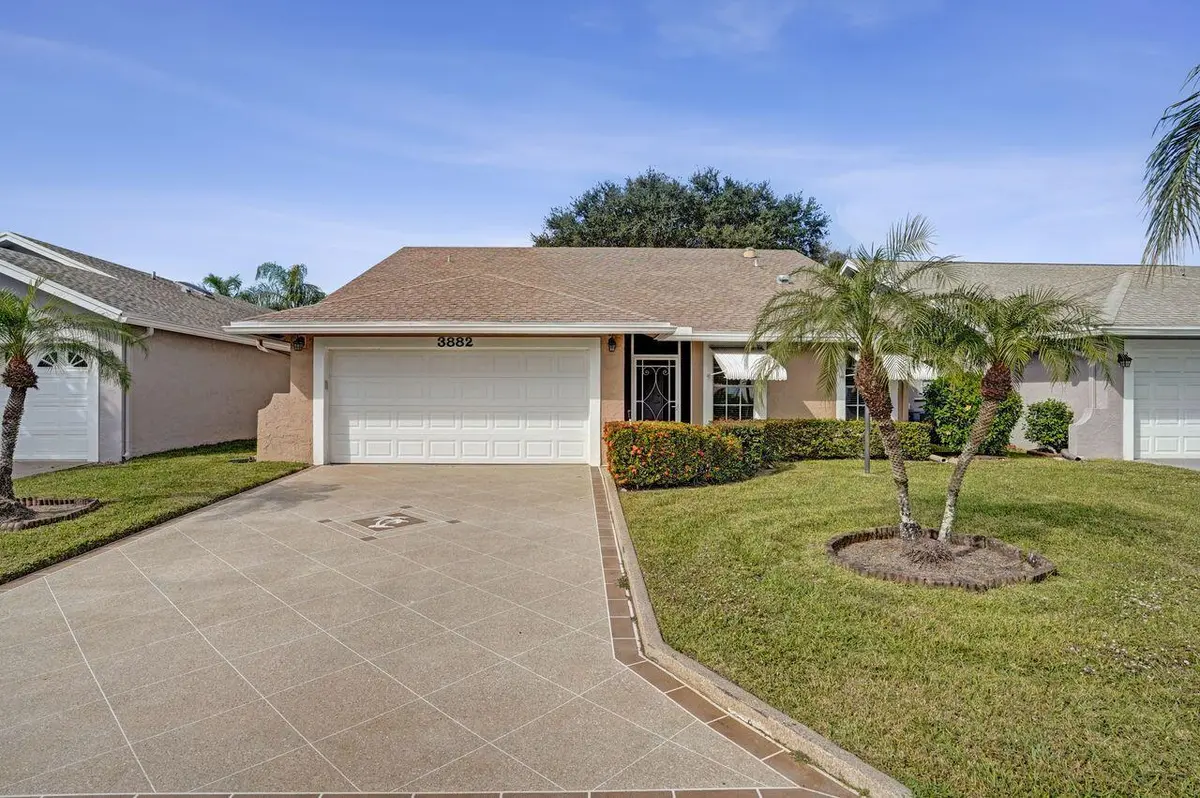 Front at 3882 Dafilee Circle, West Palm Beach