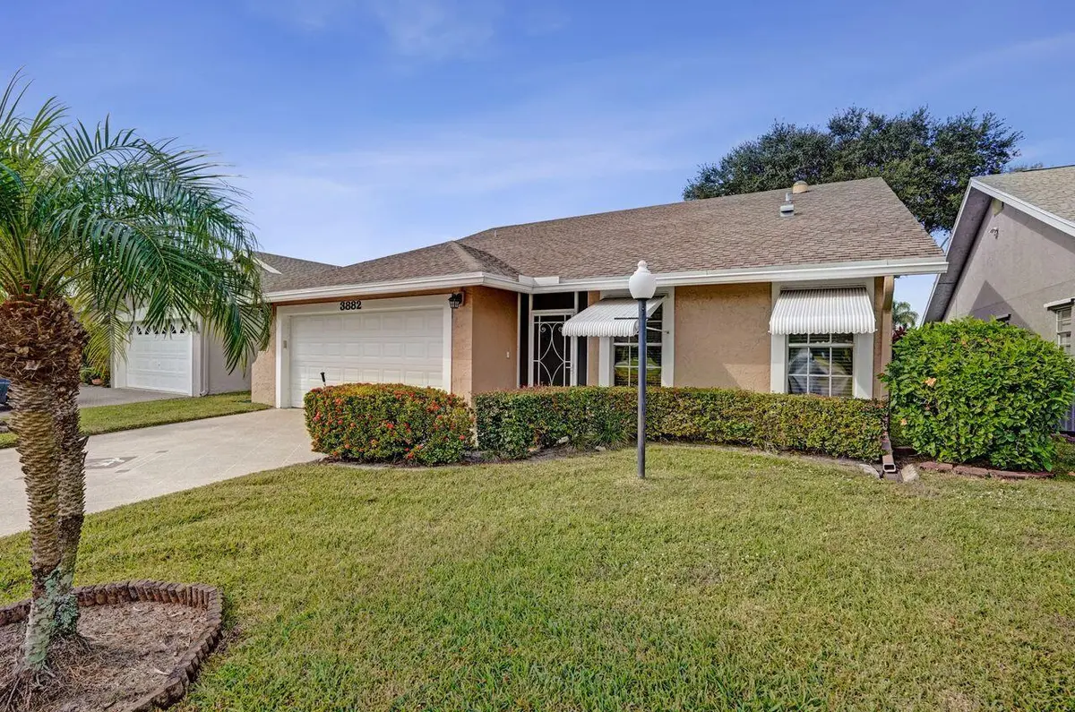 Welcome Home! at 3882 Dafilee Circle, West Palm Beach