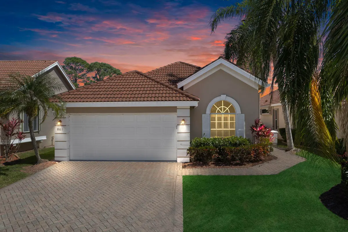 front at 861 SW Munjack Circle, Port St. Lucie