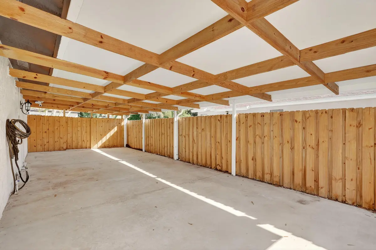 4-web-or-mls-7R7A0965 at 5785 SE Collins Avenue, Stuart