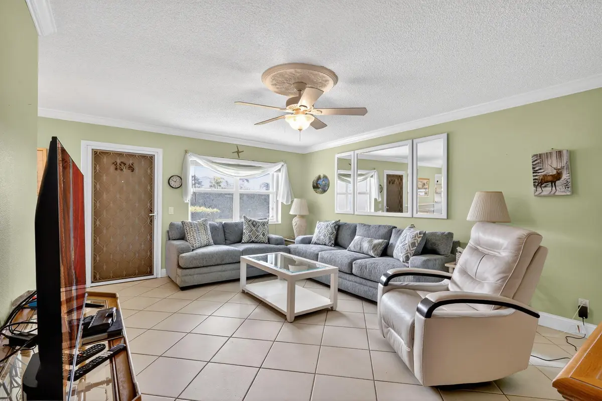12-web-or-mls-_82A8007 at 480 Horizons 104, Boynton Beach