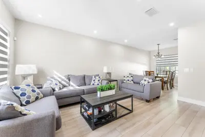 5309 Eagle Cay Court, Coconut Creek – sold