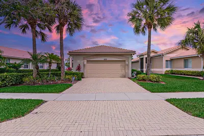 2235 Sapphire Circle, West Palm Beach – sold