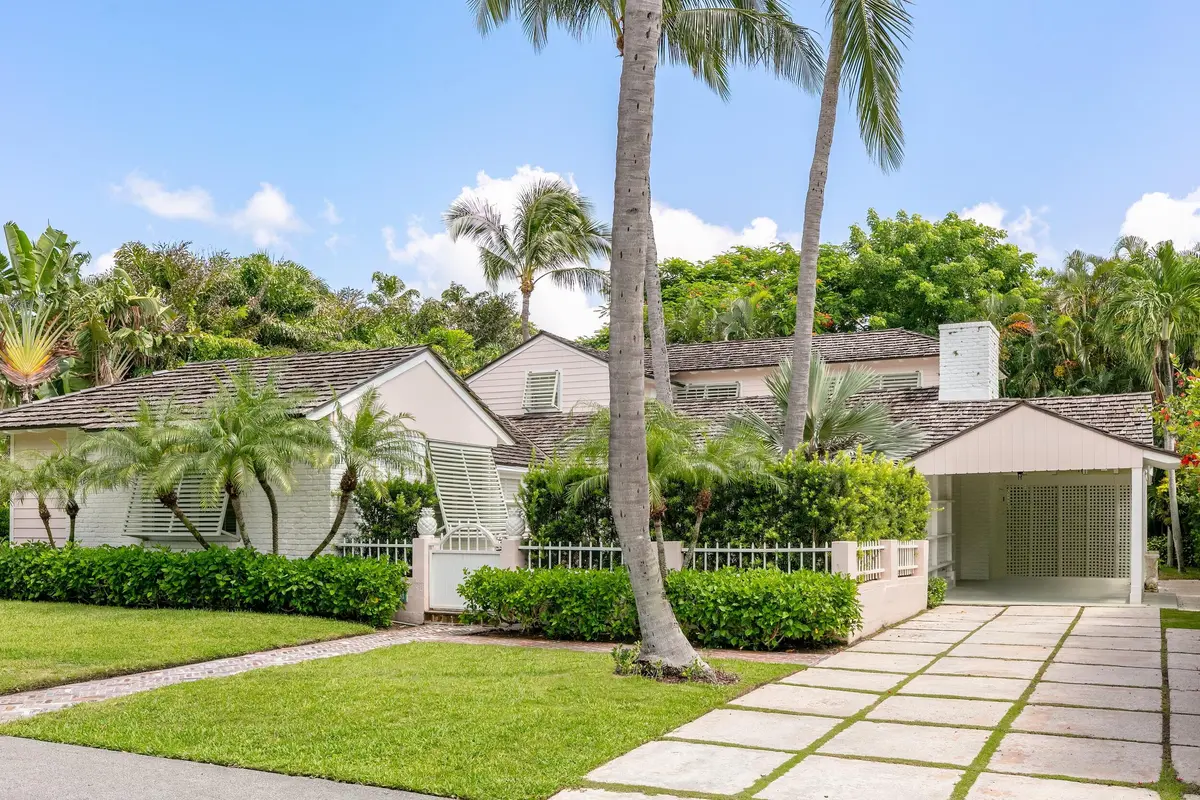 Front Exterior at 285 Orange Grove Road, Palm Beach