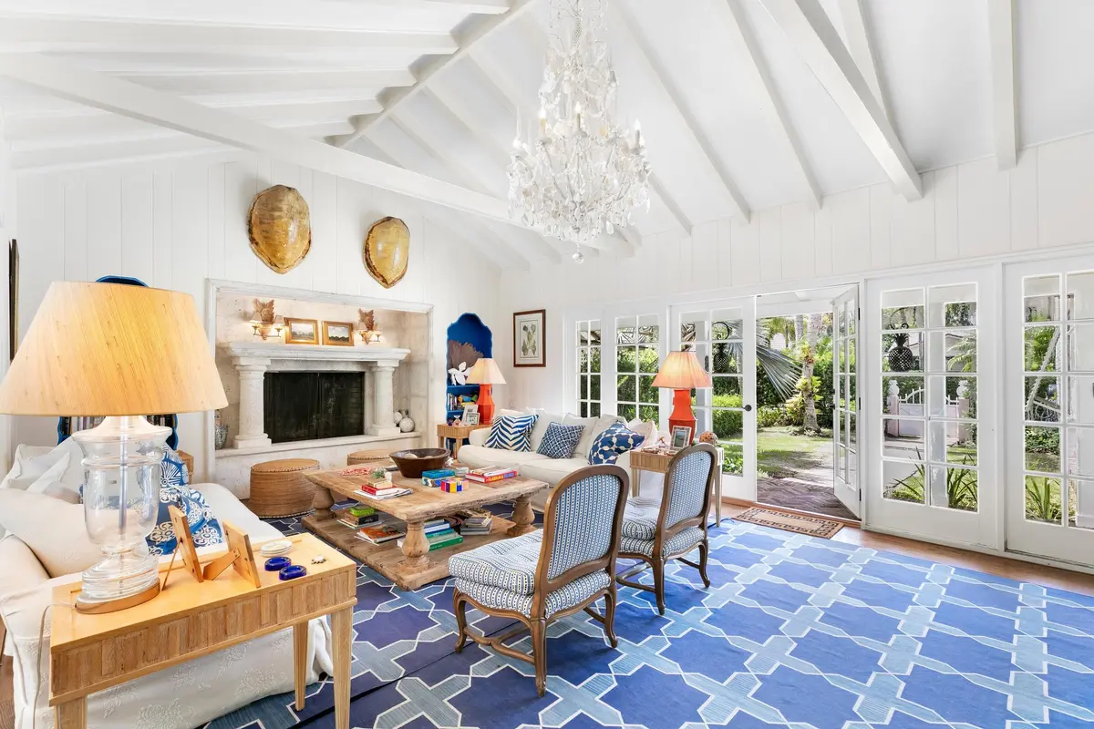 Living Room at 285 Orange Grove Road, Palm Beach