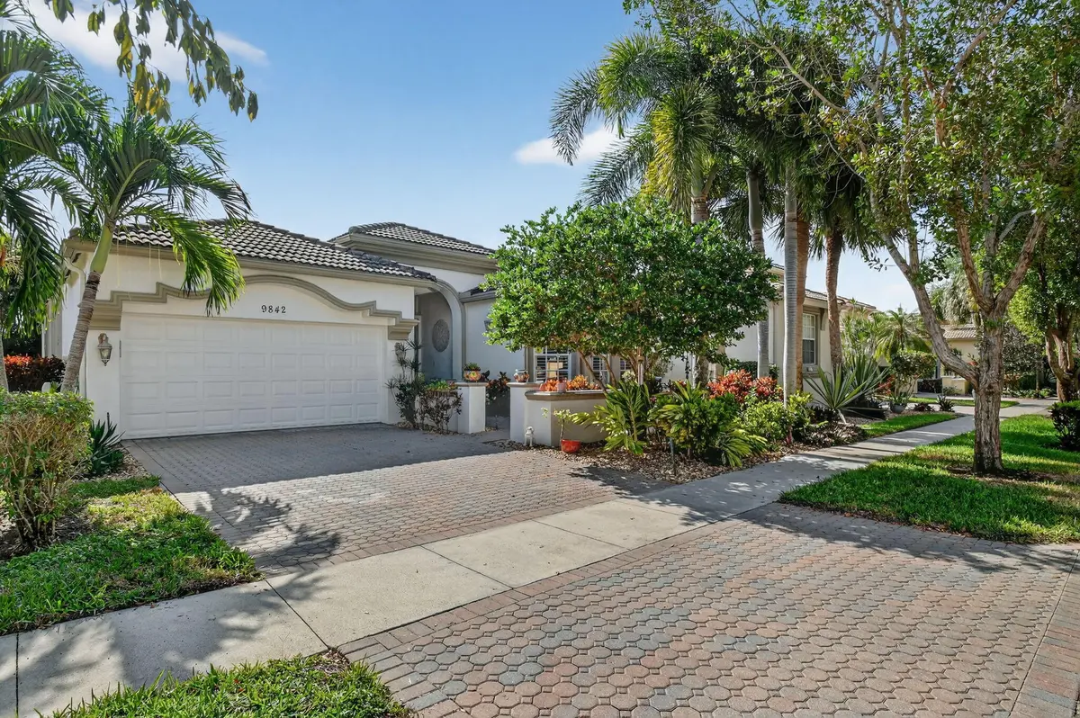 Lovely North facing front at 9842 Via Elegante, Wellington
