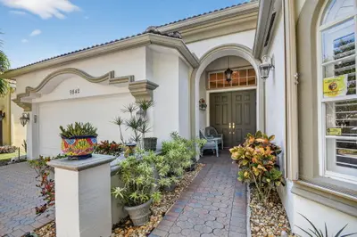 9842 Via Elegante, Wellington – Single Family Residence for sale