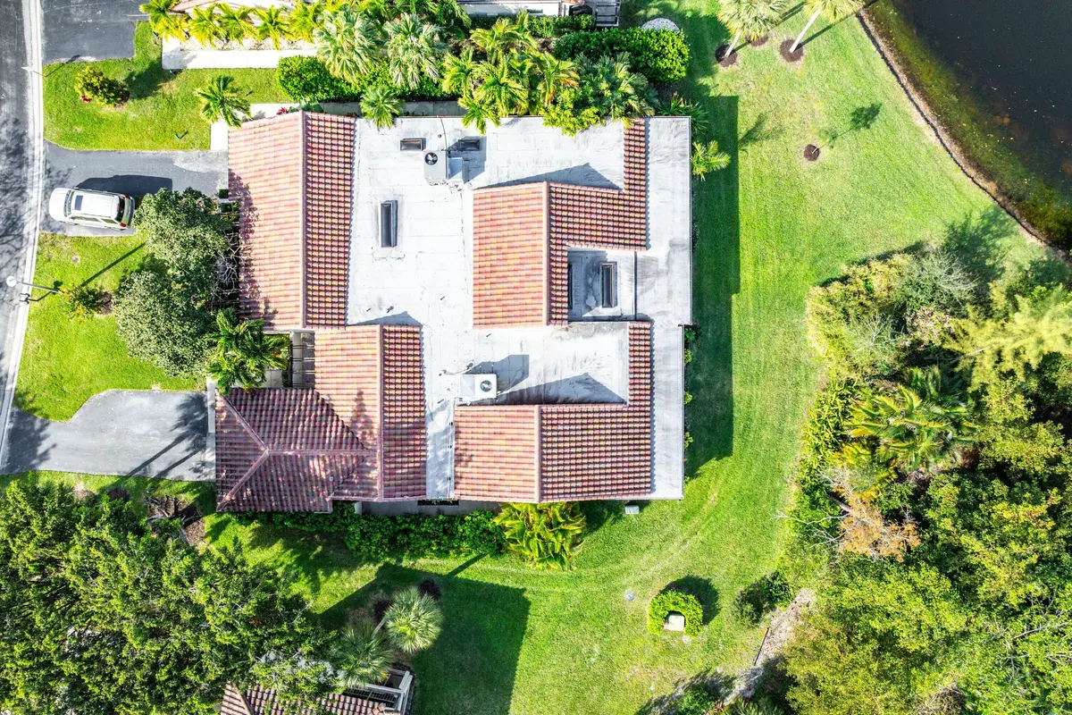 034-21720ArribaReal-BocaRaton-FL-33433-S at 21720 Arriba Real 37-b, Boca Raton