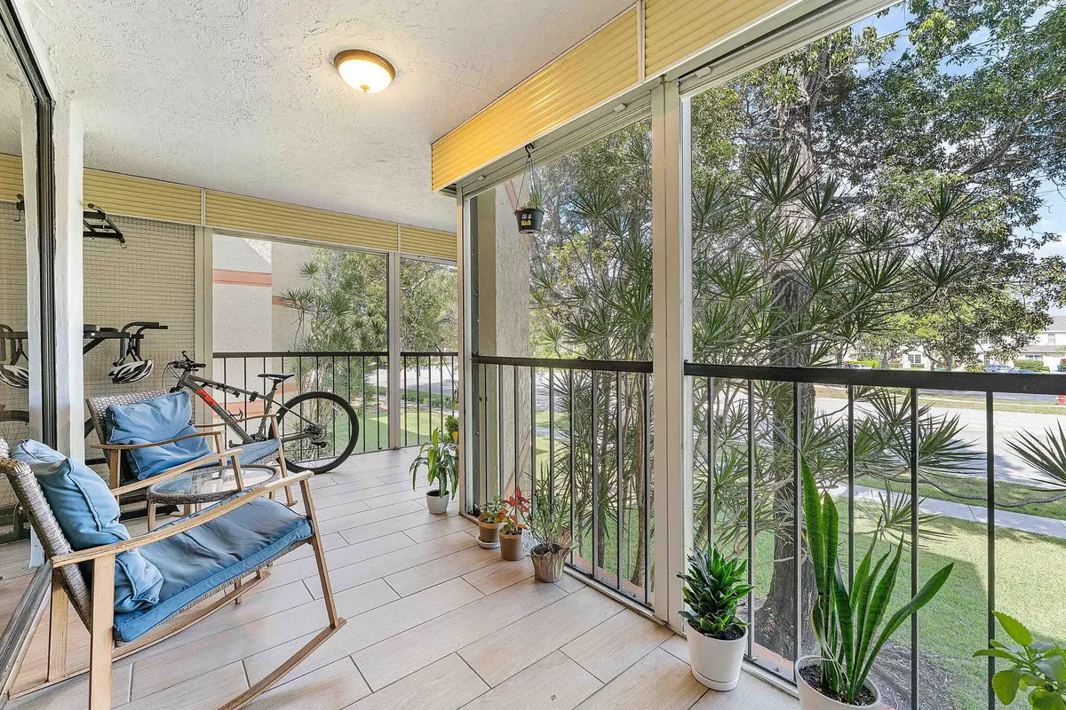 Balcony at 16475 Golf Club Road 207, Weston