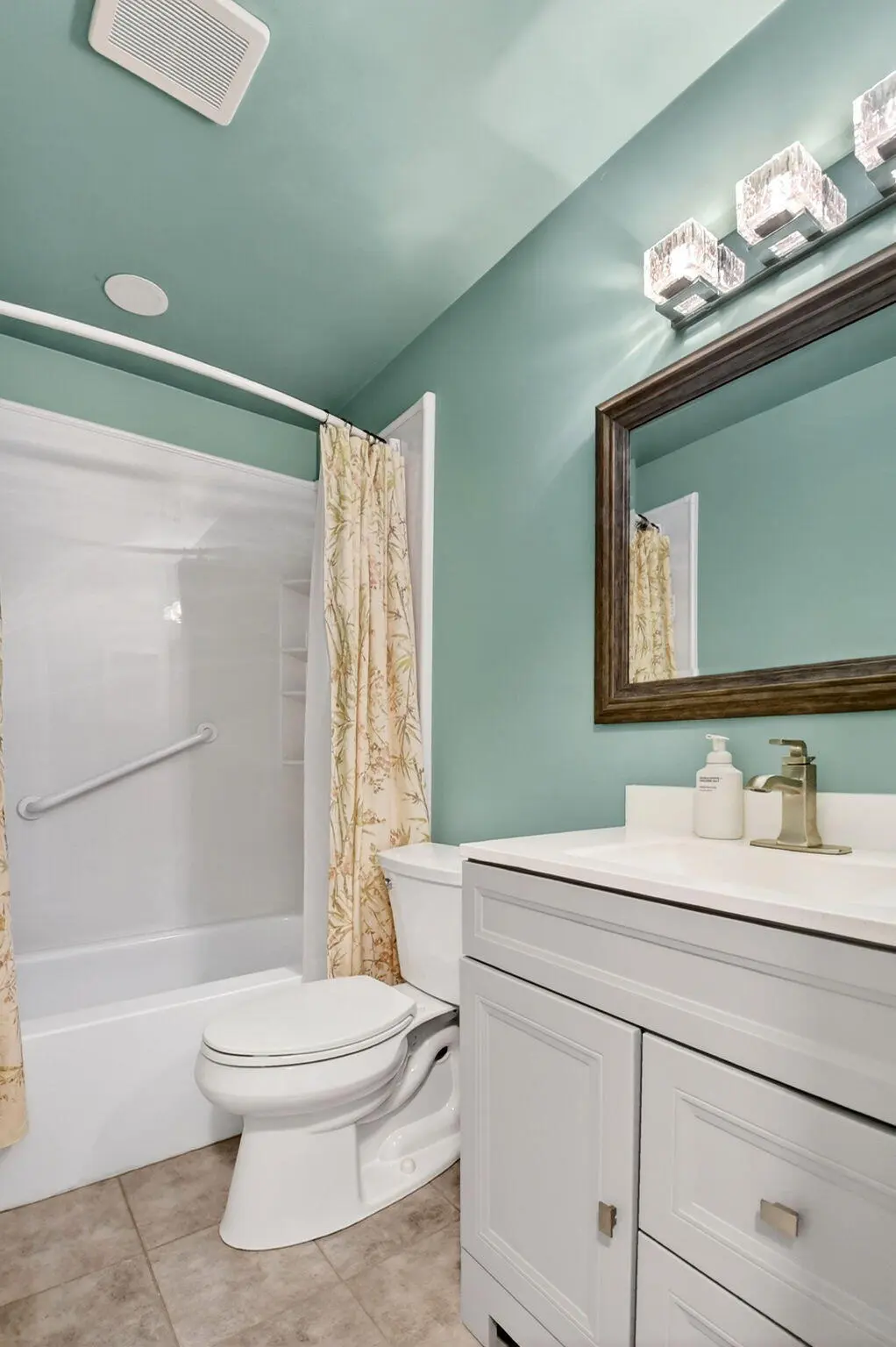21-web-or-mls-DSC_3451 at 3454 Americo Drive, West Palm Beach