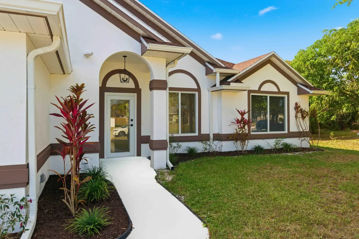 3031 SE Galt Circle, Port St. Lucie, FL – photo 4