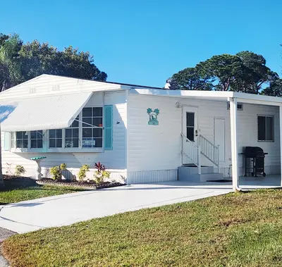10 SE La Mesa, Port St. Lucie – sold