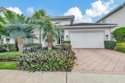4114 NW Briarcliff Circle, Boca Raton – sold