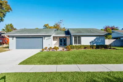 12293 Old Country Road, Wellington – Single Family Residence for sale