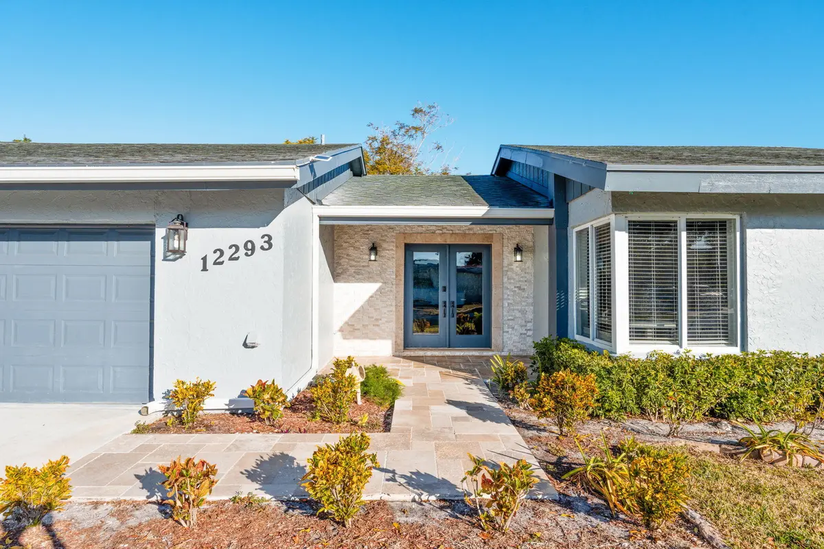 Front Door at 12293 Old Country Road, Wellington