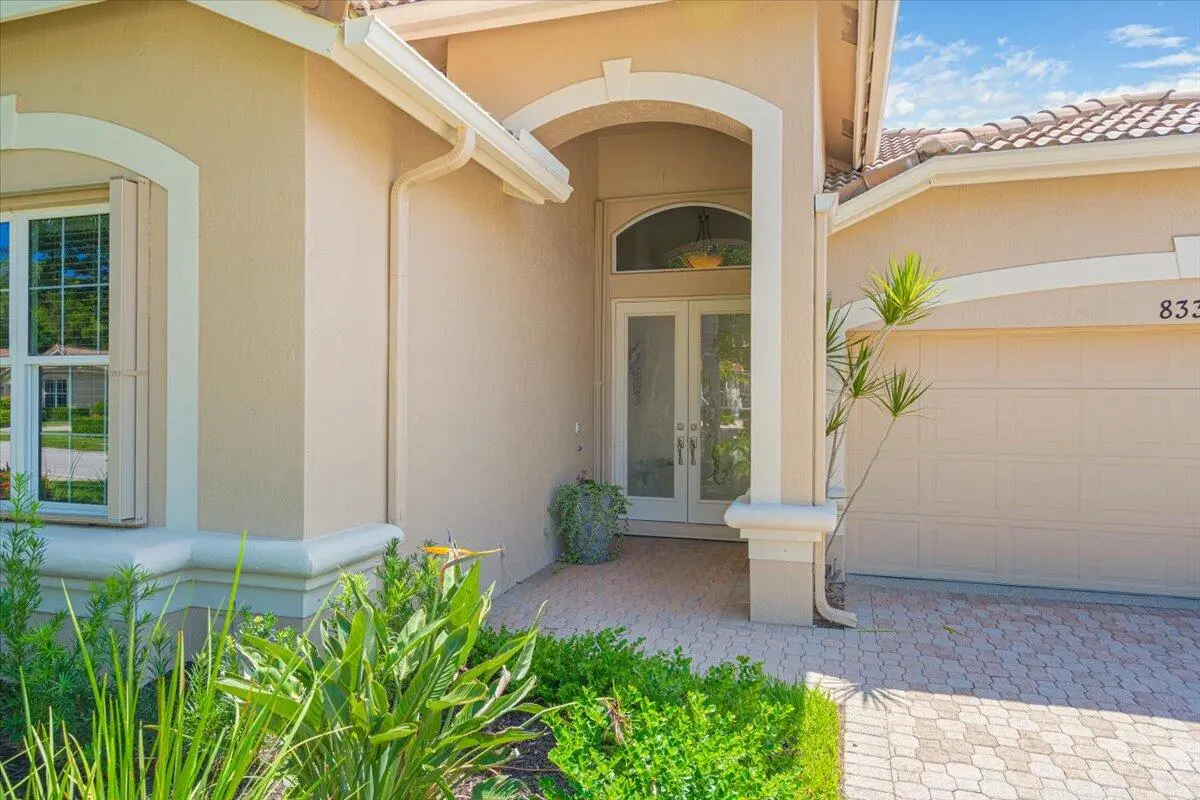 Front entry at 8332 Muirfield Way, Port St. Lucie