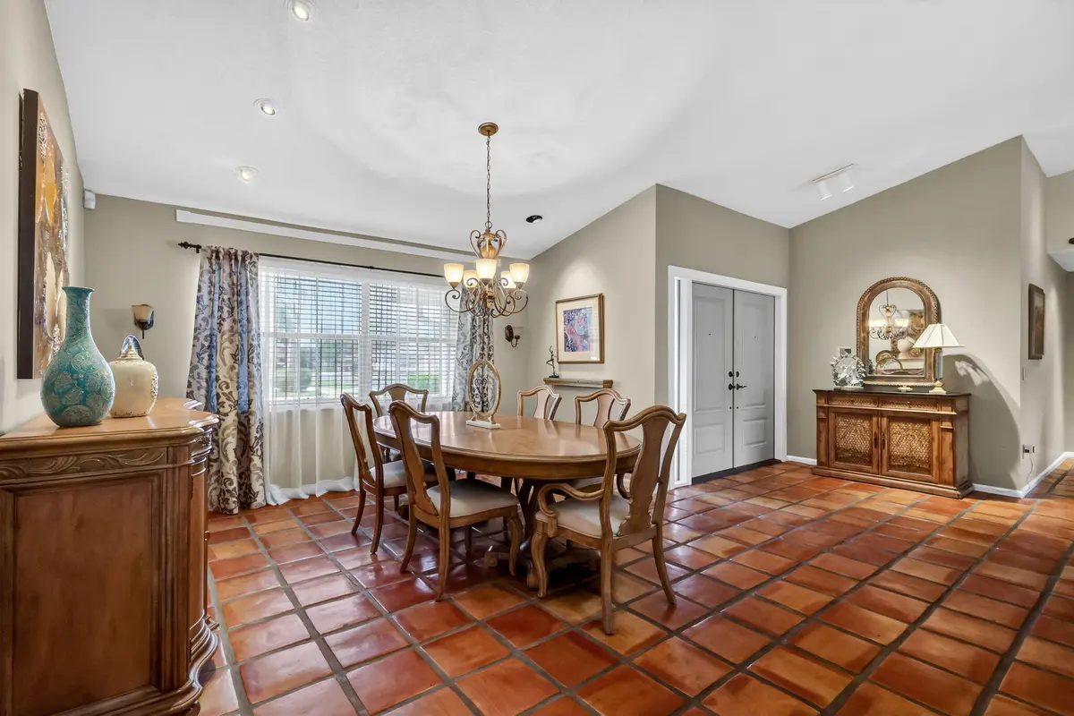11-web-or-mls-F14A8034 at 560 Juniper Place, Wellington