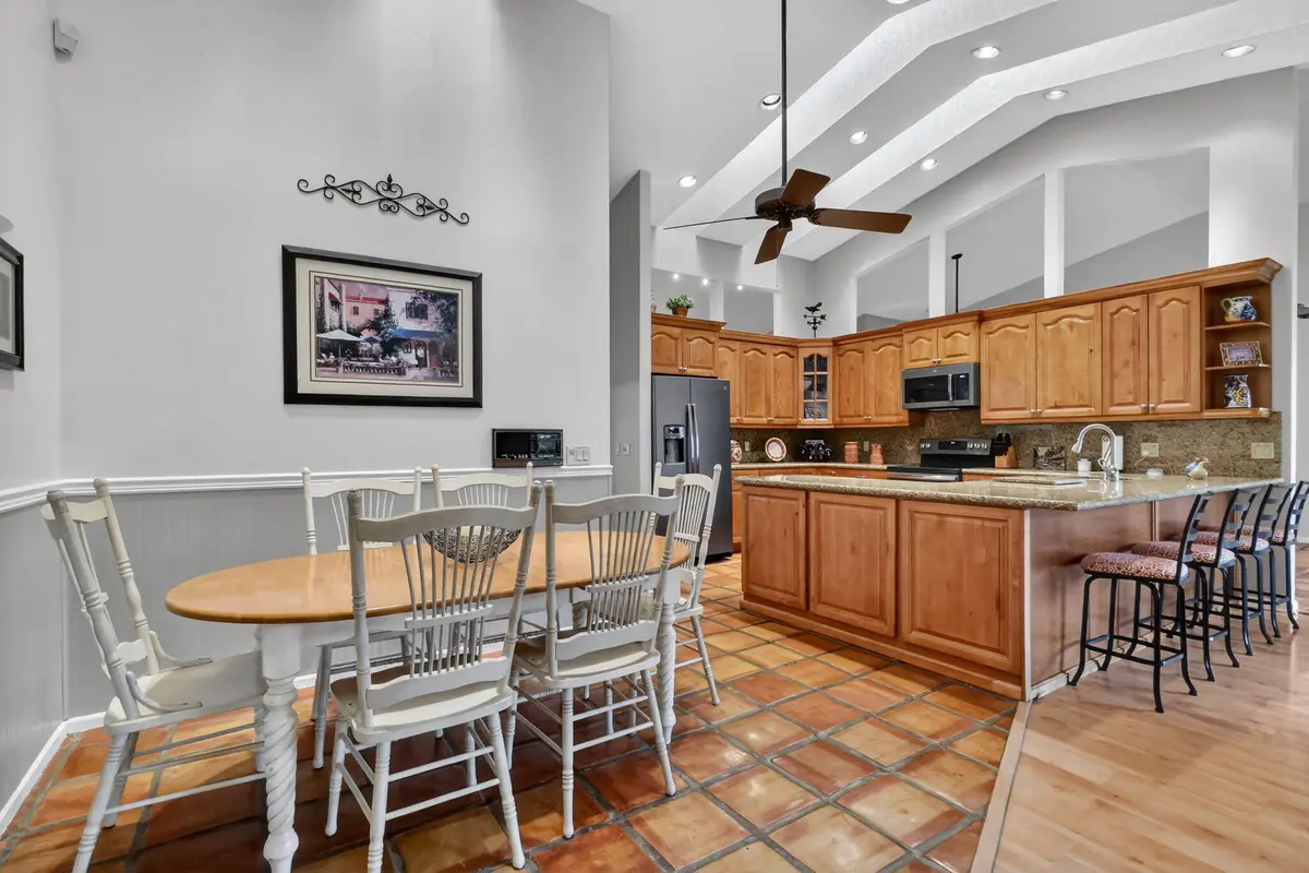 37-web-or-mls-F14A8167 at 560 Juniper Place, Wellington