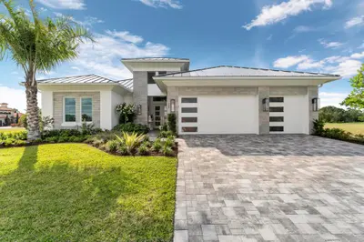 106 SE Via San Marino, Port St. Lucie – Single Family Residence for sale