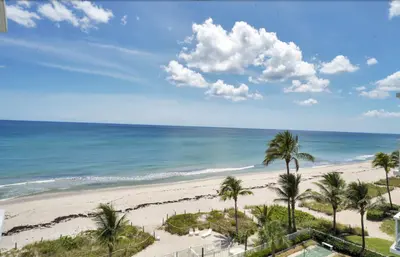 1057 Hillsboro Mile 411, Hillsboro Beach – sold