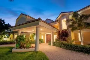 RX-11119320_4 at 901 SE Riverside Drive, Stuart