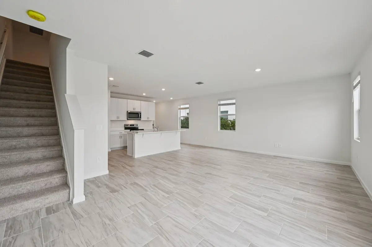 568 Salisbury Cir Fort Pierce FL (8) at 568 Salisbury Circle, Fort Pierce