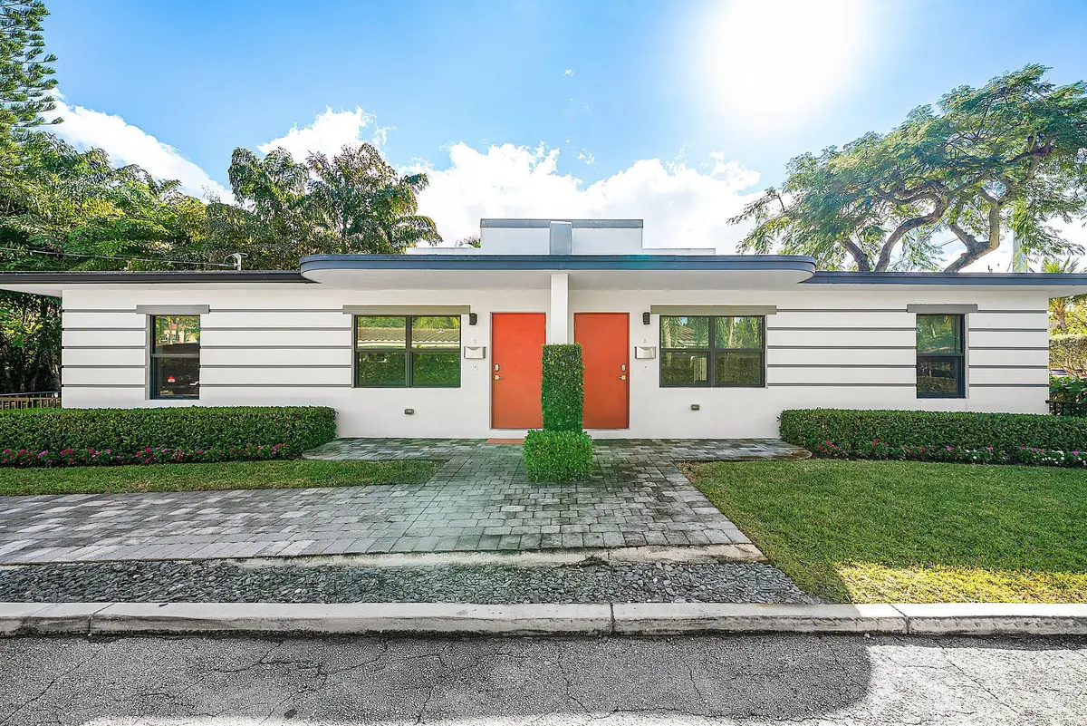 001-215NorthSwintonAvenue-DelrayBeach-FL at 215 N Swinton Avenue, Delray Beach