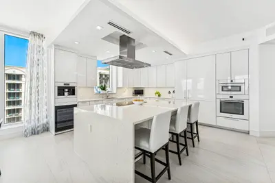 3730 N Ocean Drive 17 C, Singer Island – sold