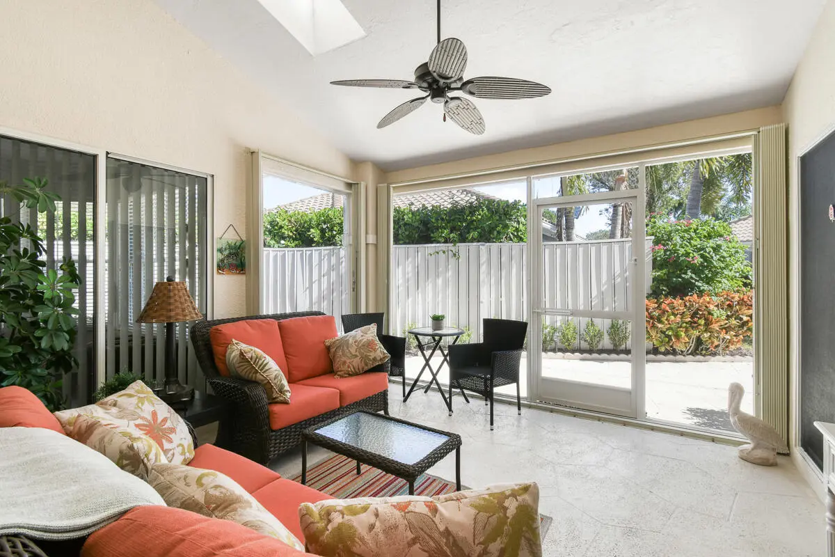 349 Eagleton Golf Dr (70) at 349 Eagleton Golf Drive, Palm Beach Gardens