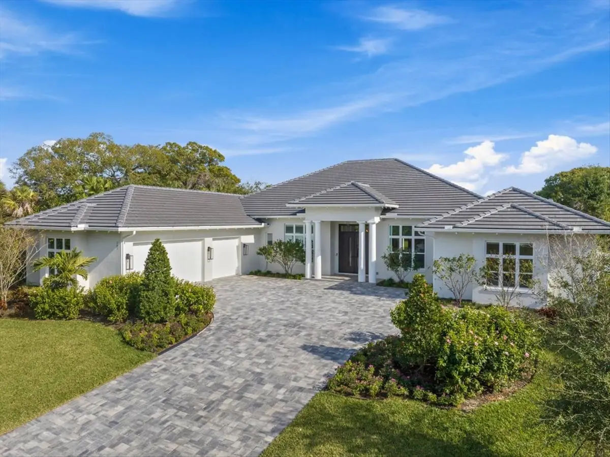 Exterior at 201 Shores Drive, Vero Beach