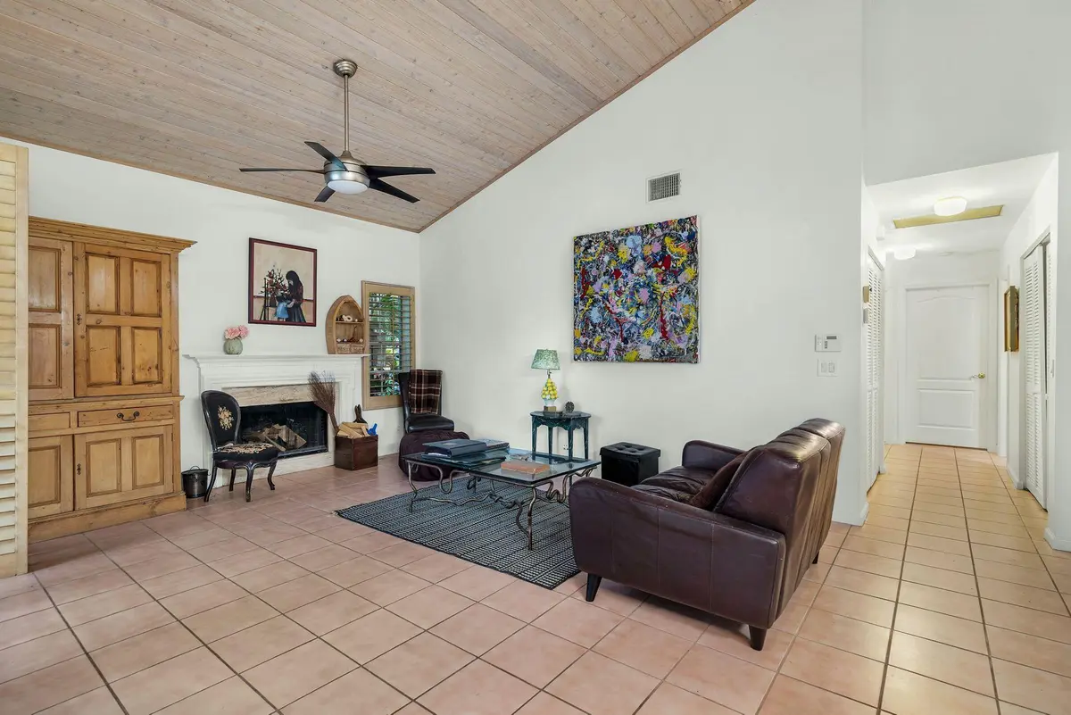 9358 Heathridge Drive, West Palm Beach, FL – photo 4