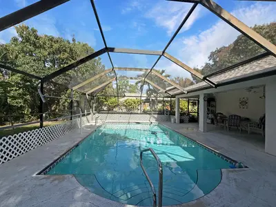 541 Azure Avenue, Wellington – sold
