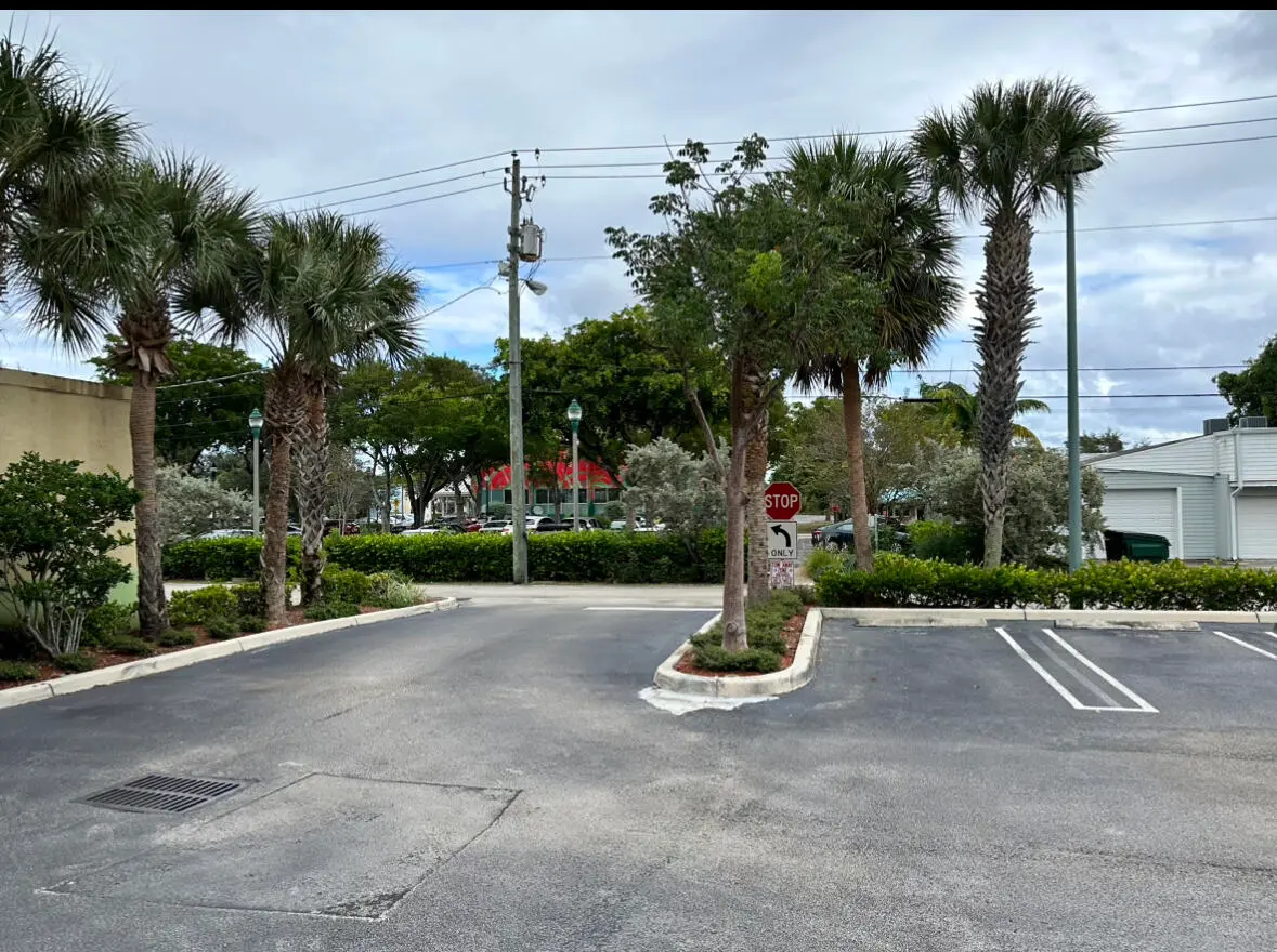 Lots of Redevelopment at 325 NE 2nd Avenue 102, Delray Beach