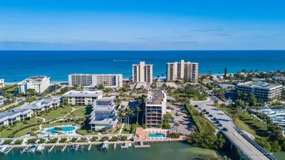 225 Beach Road Road 303, Tequesta – sold