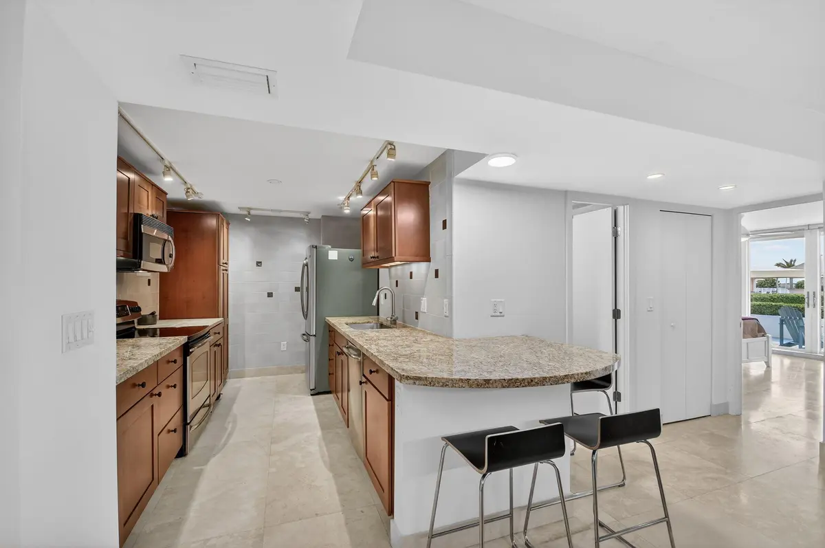 7-web-or-mls-DSC_5209 at 3546 S Ocean Boulevard 209, South Palm Beach