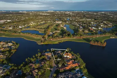 266 Locha Drive, Jupiter – sold