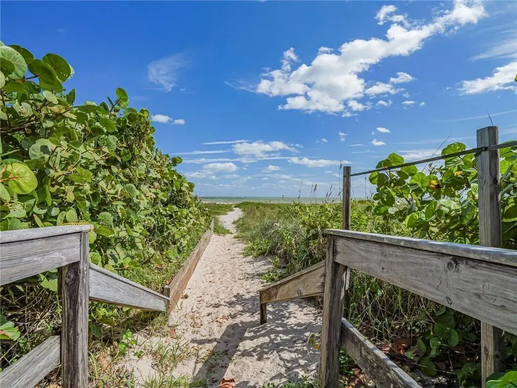 1330 Shorewinds Lane, Vero Beach, FL – photo 4